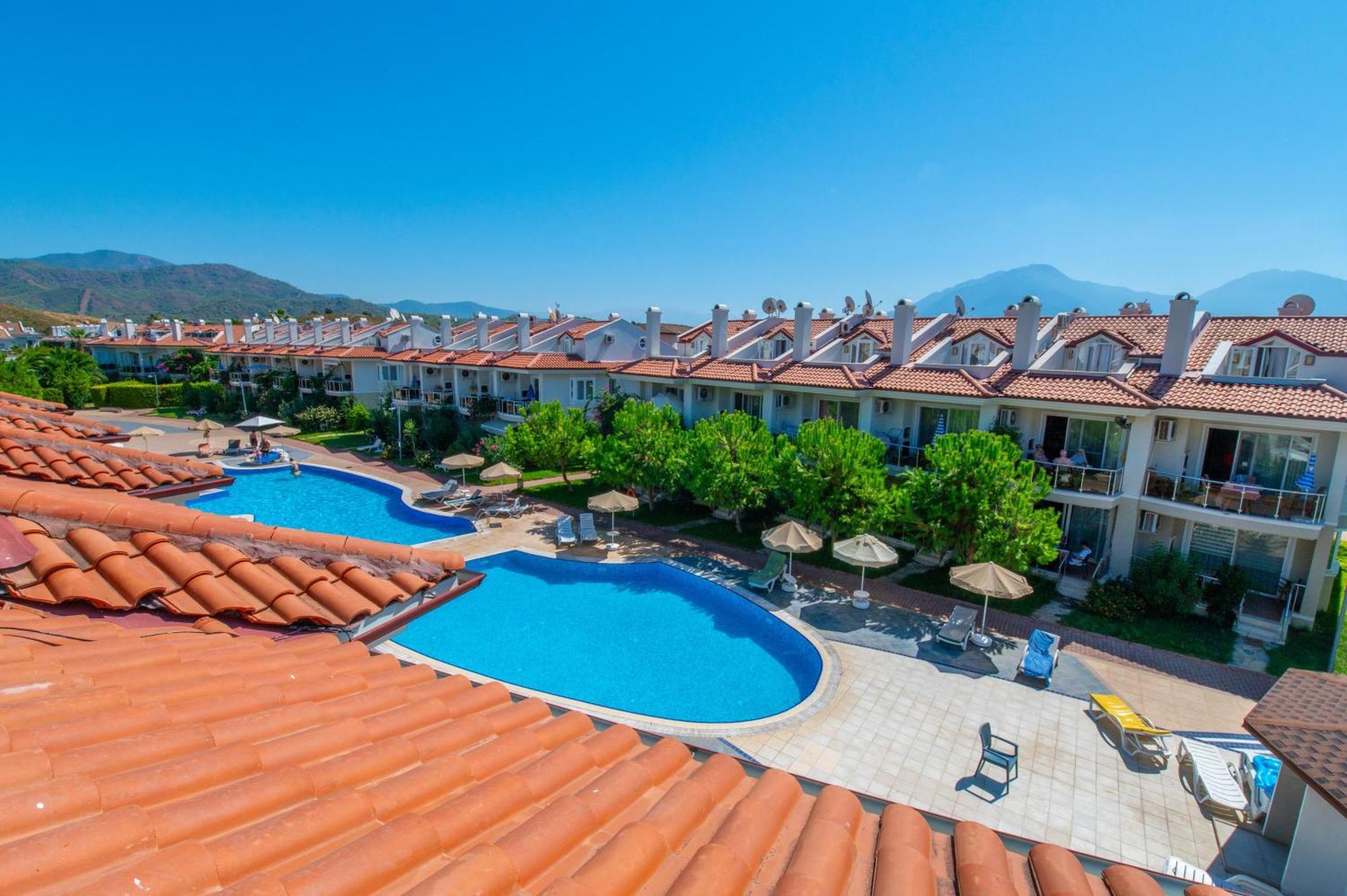 Sunset Beach Villas And Apartments Fethiye Esterno foto