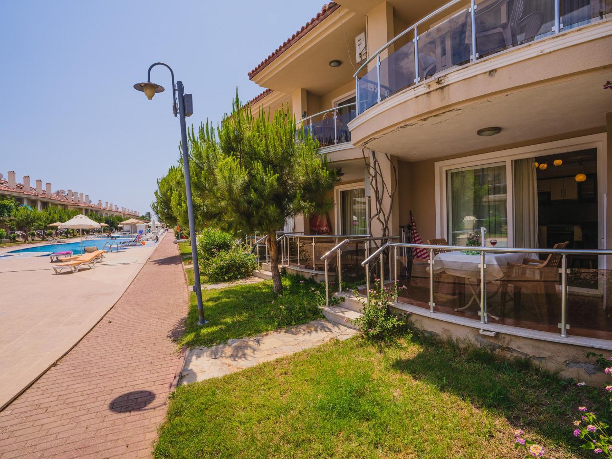 Sunset Beach Villas And Apartments Fethiye Esterno foto